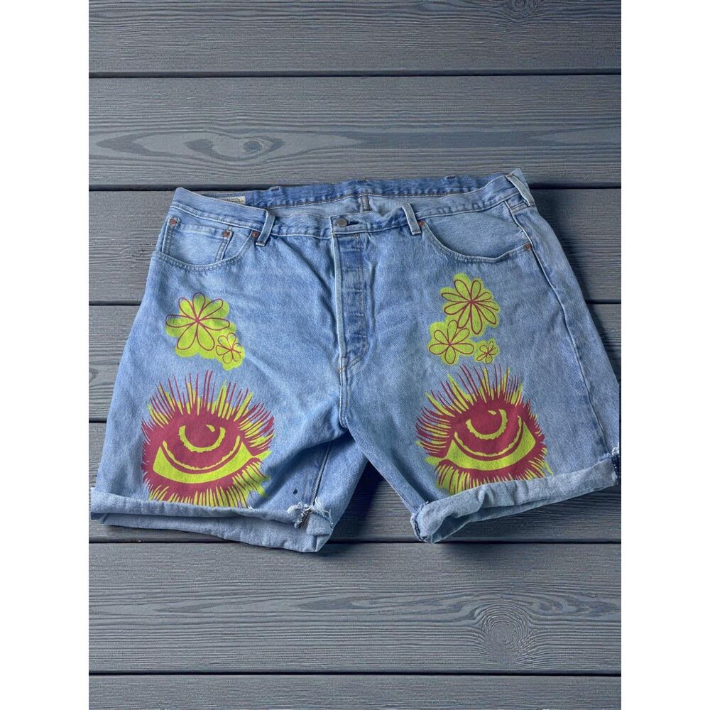 Levi’s 505 Denim Shorts – Custom Pressed-On Graphics – Size W44